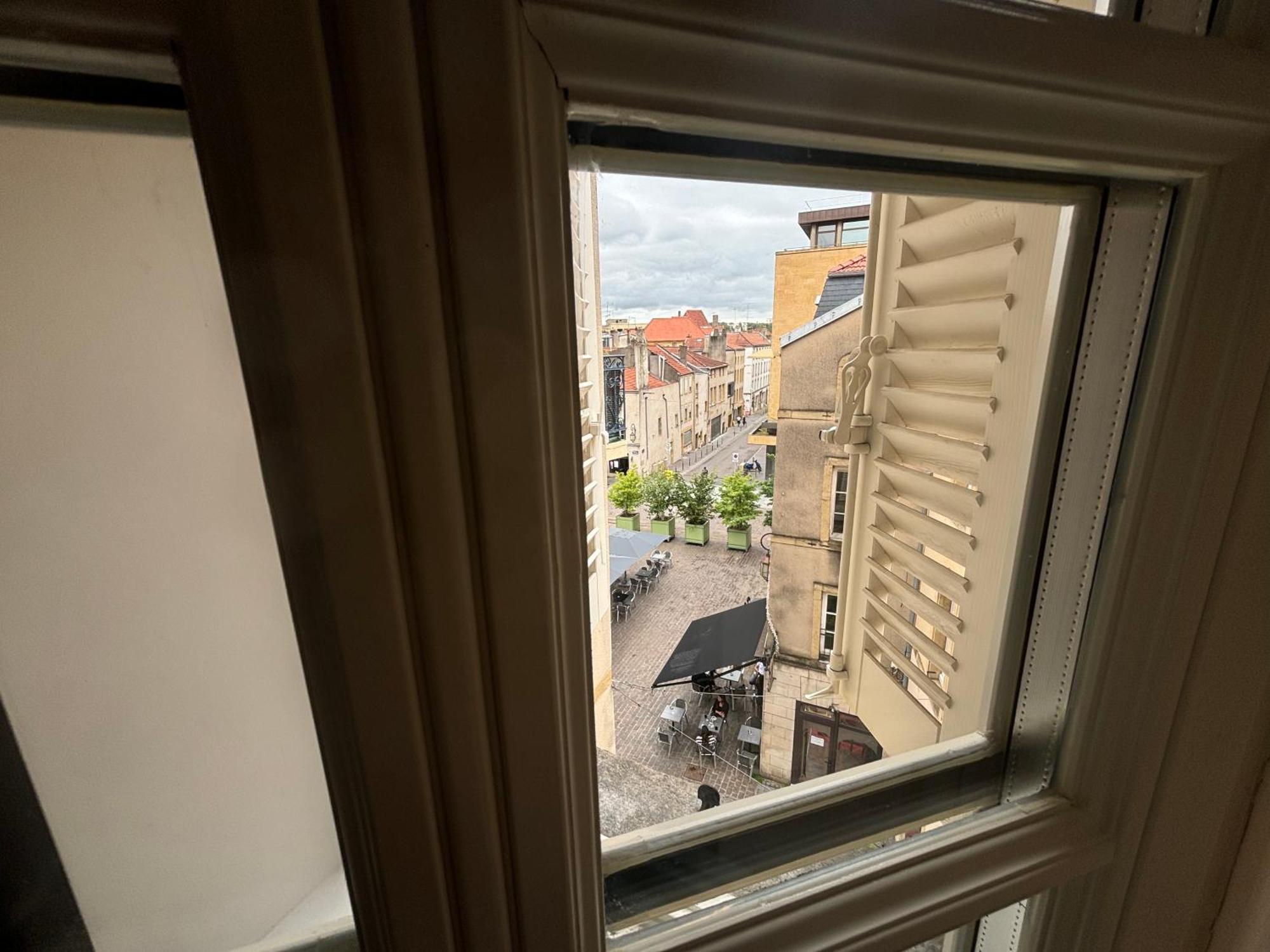 Louis Premier Et Second Metz Centre Un Sejour A Part Lägenhet Exteriör bild